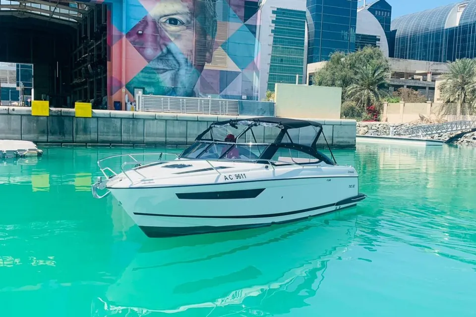 X86 Parker 750 at Al Bateen, Abu Dhabi